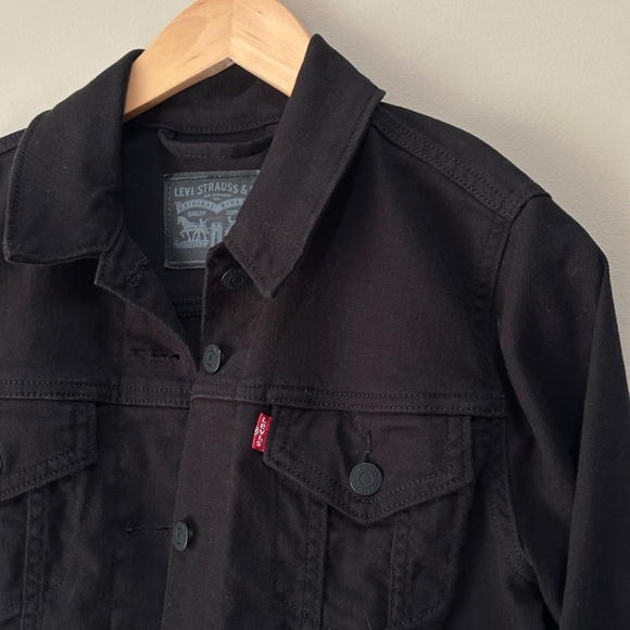 Black Denim Levi’s Jacket Size S - Picture 3 of 9